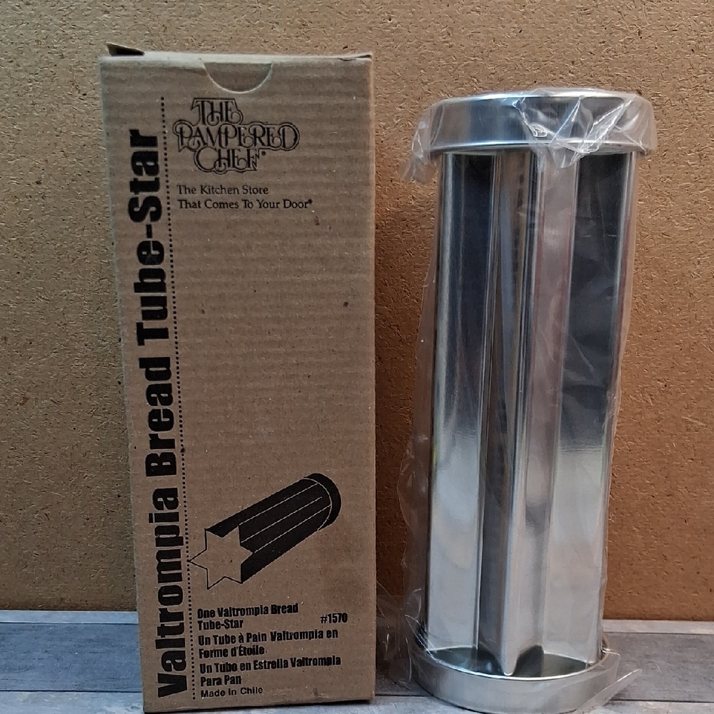 Pampered Chef Stainless Steel Star of David Bread Tube  #2  New